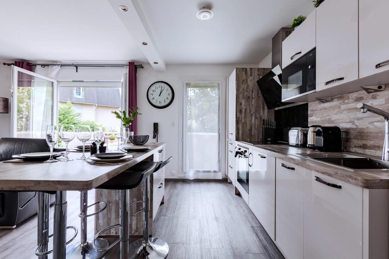 Charmant Refuge Avec Jardin, A 6 Minutes A Pied Du Metro Creteil L Echat-Lovely Retreat With Garden, Located A 6-Minute Walk From Creteil L Echat Metro Station Eksteriør billede